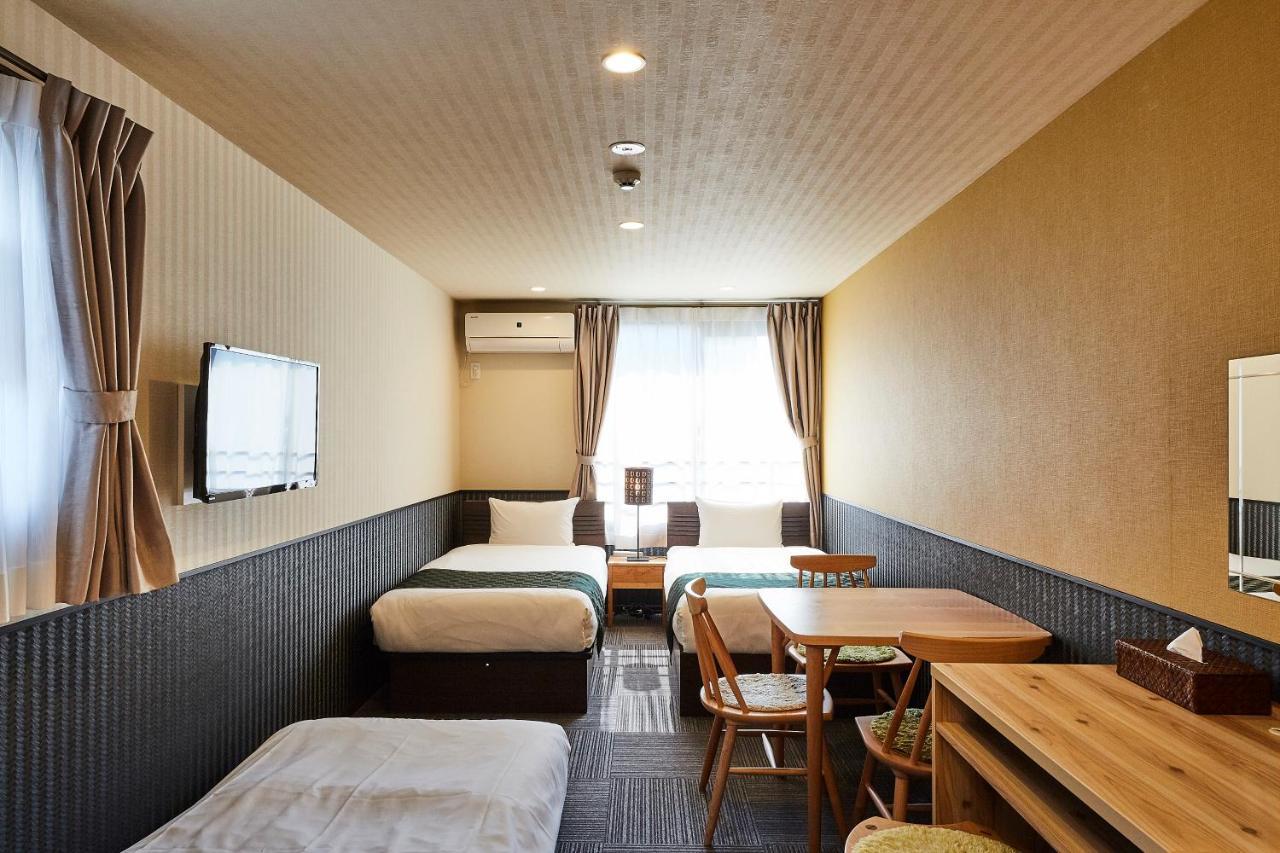 Rinn Nijo Castle Aparthotel